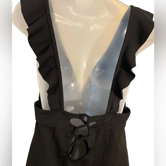 SHEIN deep v-neck ruffled one-piece swimsuit, lace up back, size XL - Picture 5 of 8